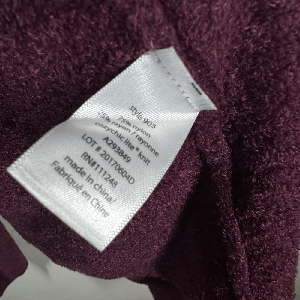 Barefoot Dreams New with Tags CozyChic Lite Island Wrap Burgundy Wine Sz L/XL - Picture 16 of 16